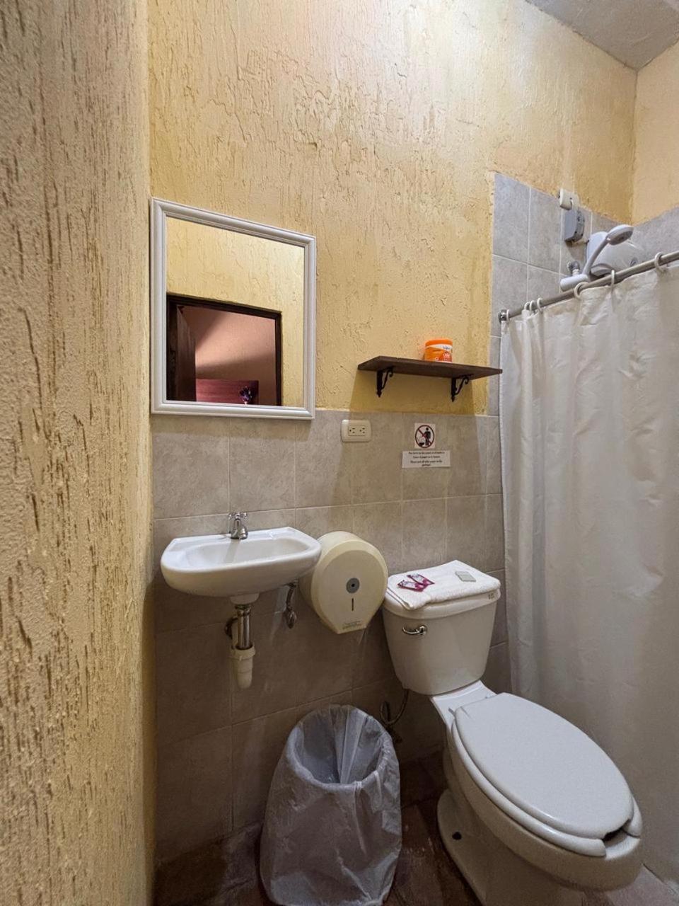 Hotel Chilero Y Cafe Antigua Zewnętrze zdjęcie